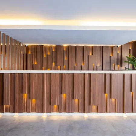 The Port Guezelyali * Istambul