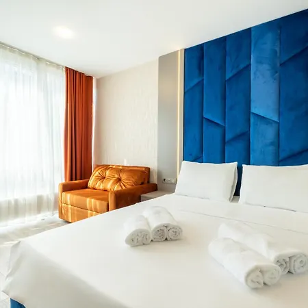 The Port Guezelyali * Istambul