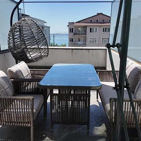 The Port Güzelyalı Hotel *