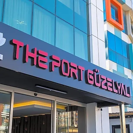 Hotel The Port Guezelyali